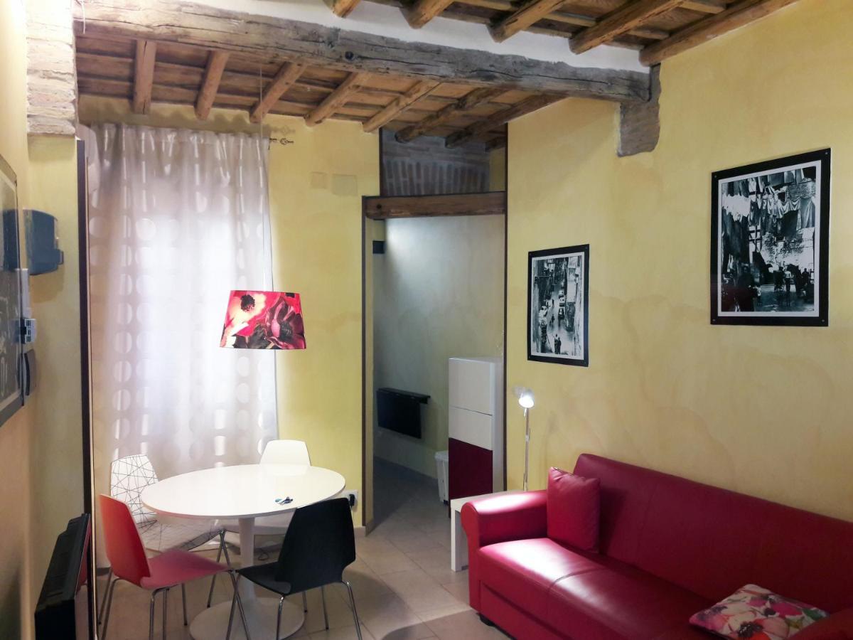 Anastasia - Hidden Balcony Inside Trastevere Appartamento